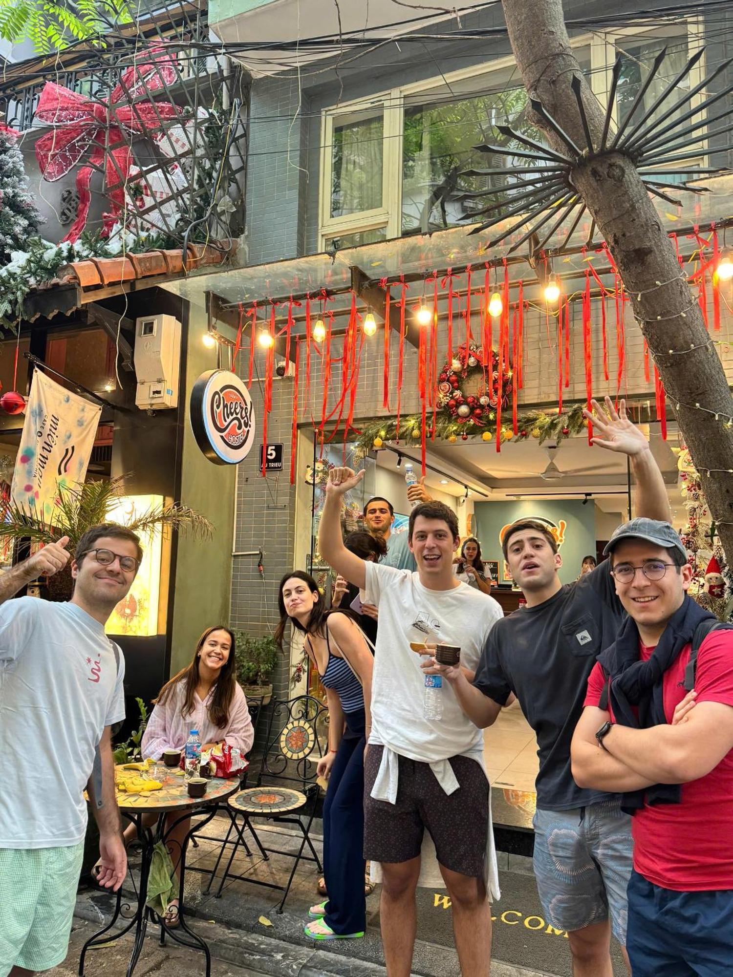 Cheers Hostel Hanoi Hanói Exterior foto